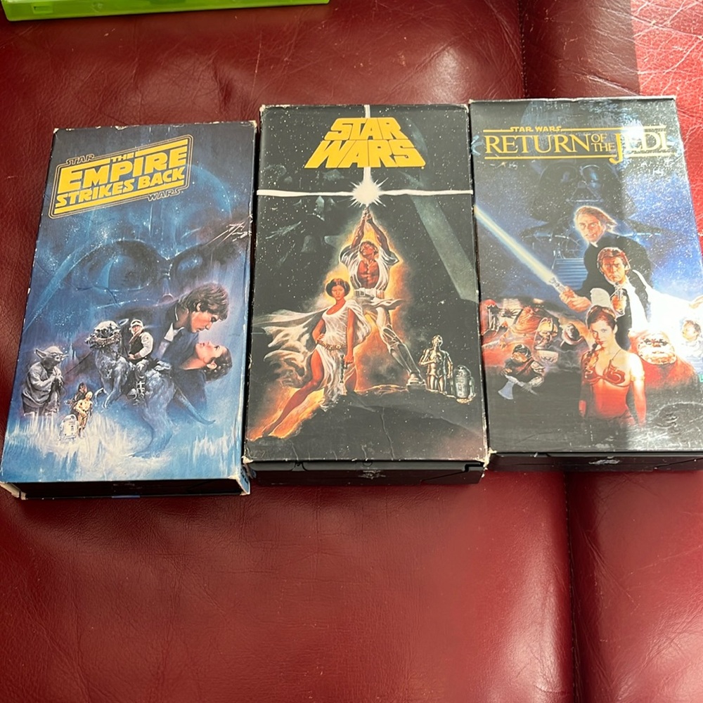 Vintage STAR WARS Trilogy VHS Box Set